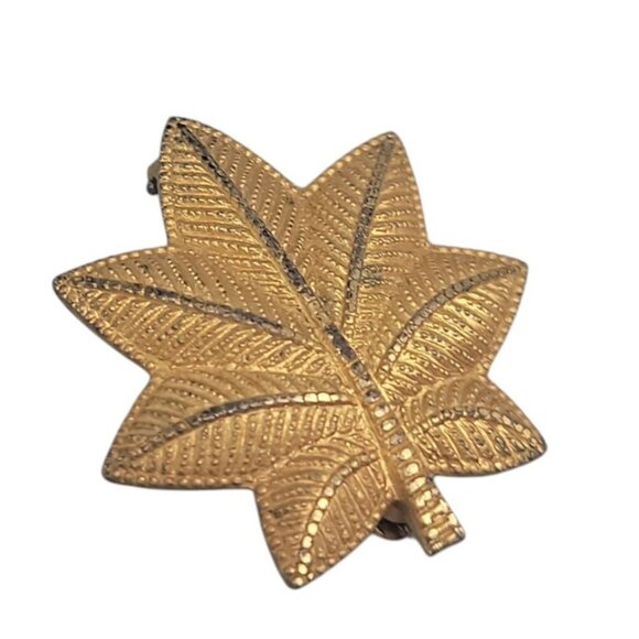 US Army Sterling Silver Oak Shaped Rank Pin Gold Plated over 925 Vintage - Picture 6 of 8